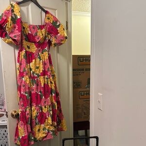 Listicle Floral Smocked Dress